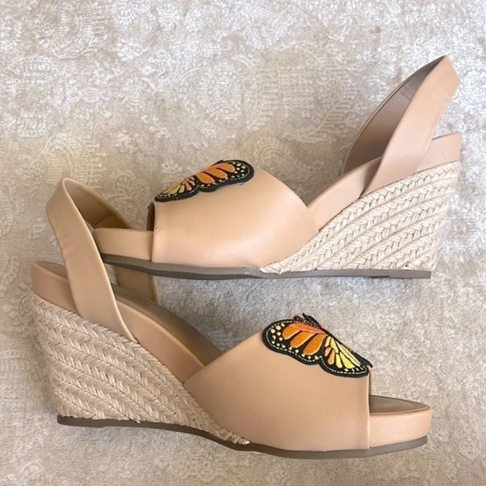 Brand New Aerosole Custom Butterfly Nude Beige Wedge Espadrille Heeled Sandals